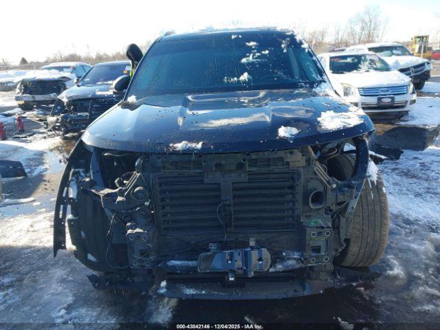 Ford Explorer Xlt Image 15