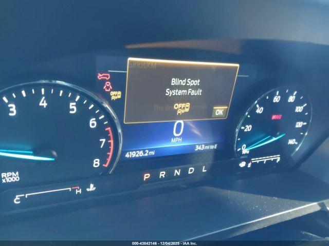 Ford Explorer Xlt Image 13