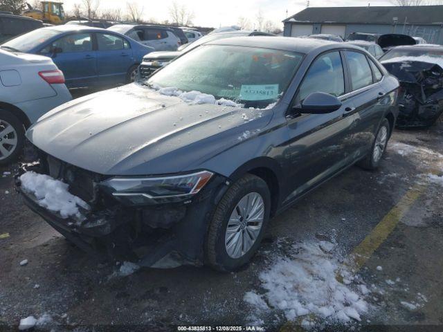 Volkswagen Jetta Image 4