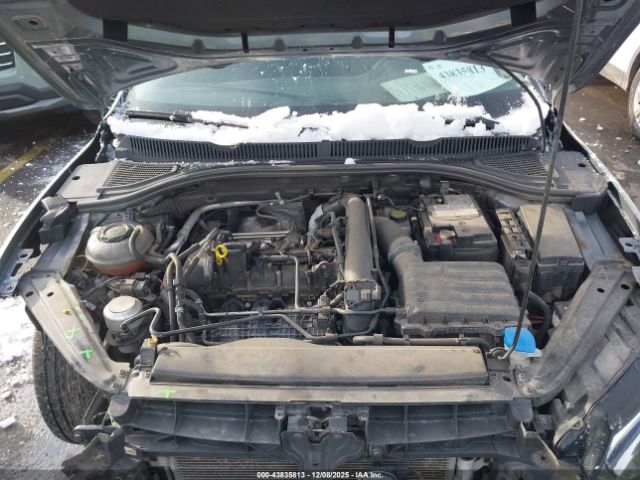 Volkswagen Jetta Image 9