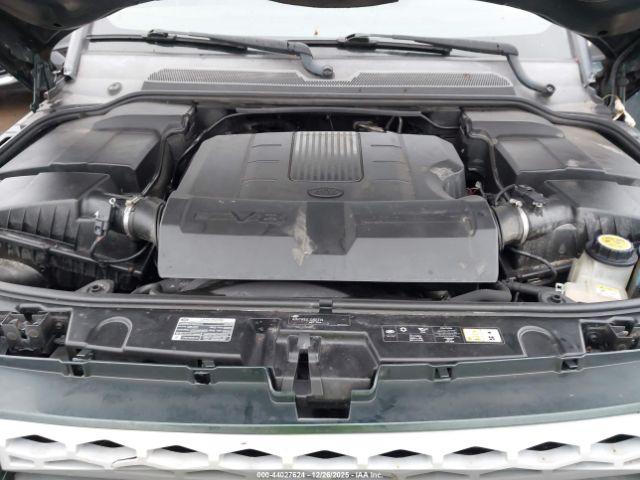 Land Rover LR4 Image 8