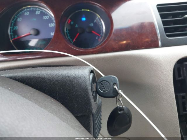 Buick Lucerne Cxs Image 11