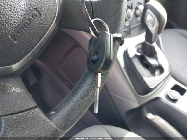 Ford Escape Se Image 9