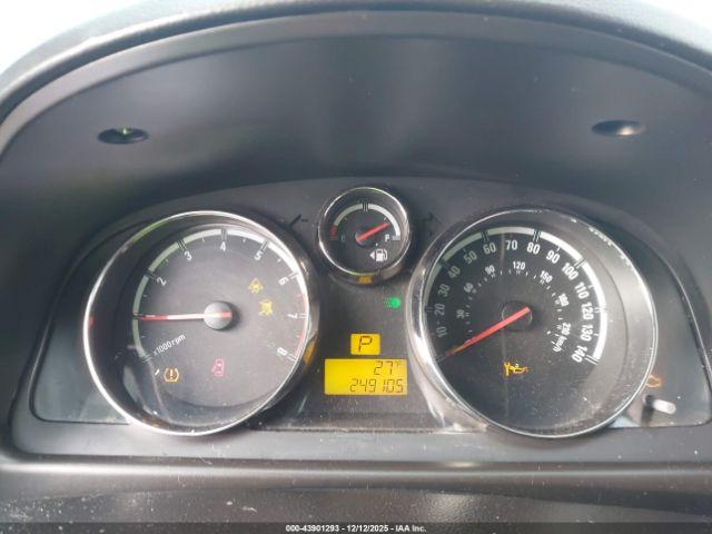 Saturn Vue 4-cyl Xe Image 7