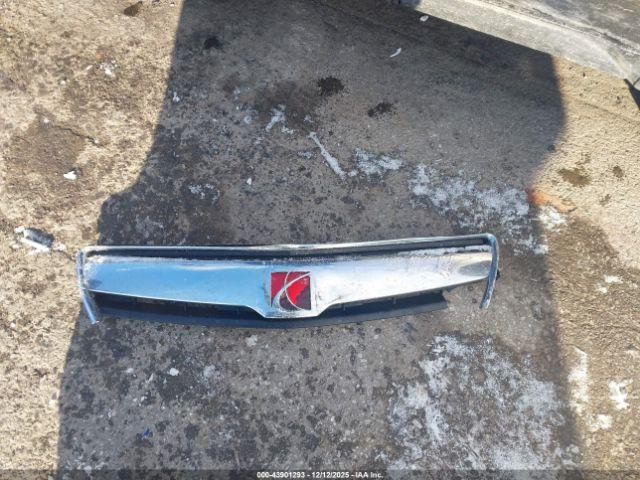 Saturn Vue 4-cyl Xe Image 9