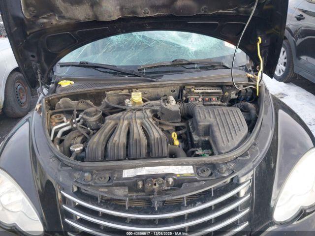 Chrysler PT Cruiser Image 6