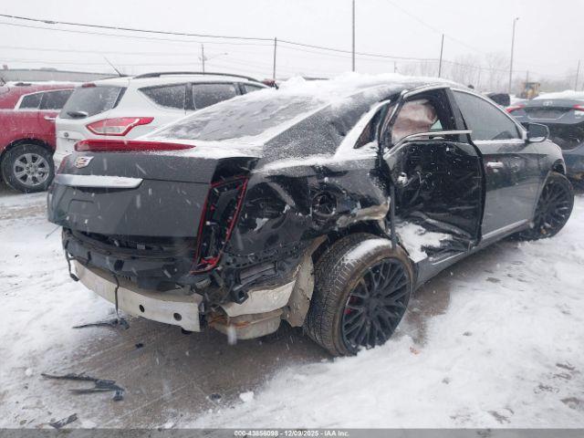 Cadillac XTS Premium Luxury Image 16