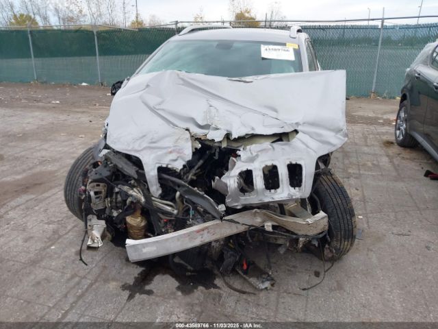 Jeep Cherokee Limited 4x4 Image 19