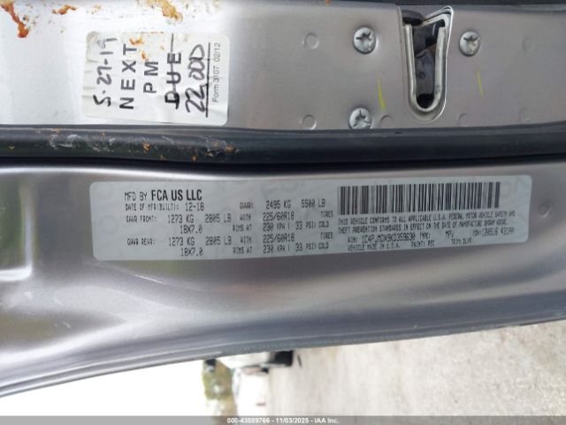 Jeep Cherokee Limited 4x4 Image 4