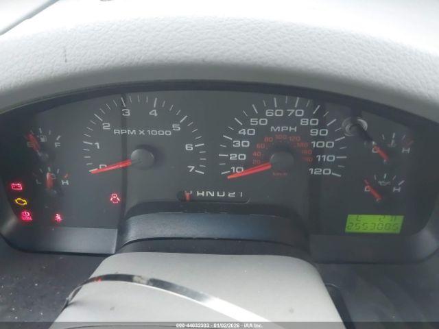 Ford F-150 Xlt Image 9