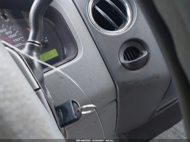 Ford F-150 Xlt Image 11