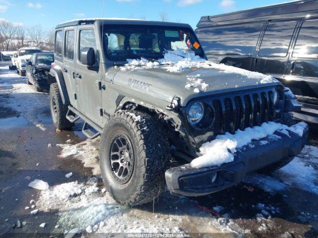  Salvage Jeep Wrangler