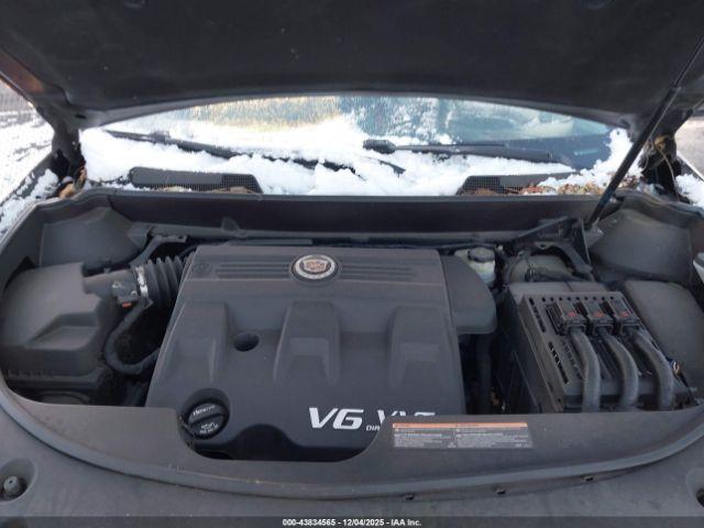 Cadillac SRX Luxury Collection Image 14