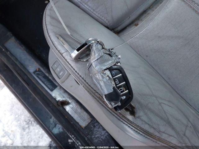 Cadillac SRX Luxury Collection Image 10