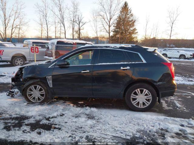 Cadillac SRX Luxury Collection Image 13