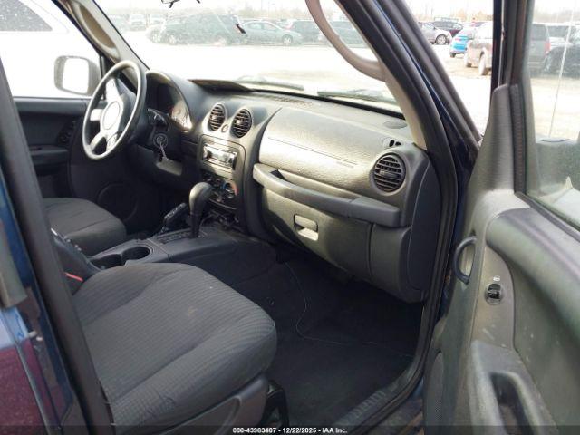 Jeep Liberty Sport Image 4