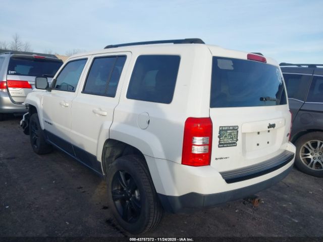 Jeep Patriot Altitude Edition Image 6