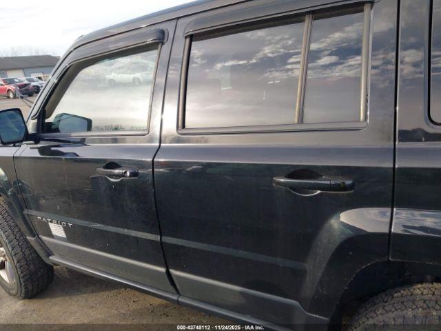 Jeep Patriot Sport Se 4x4 Image 2