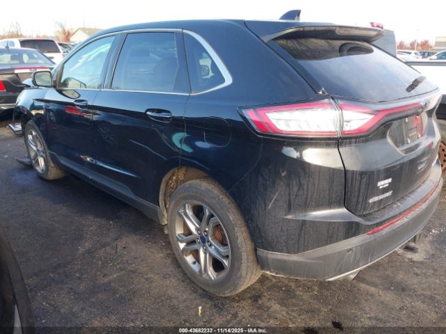 Ford Edge Titanium Image 14