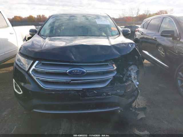 Ford Edge Titanium Image 11