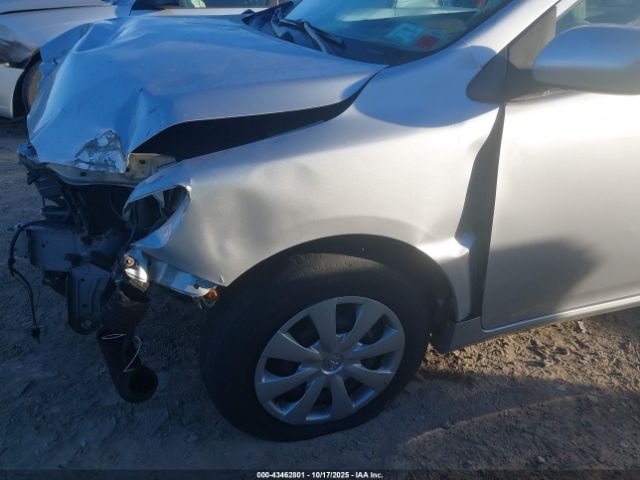 Toyota Corolla Le Image 17