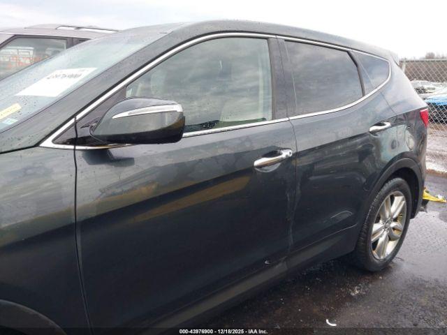 Hyundai SANTA FE Sport 2.0t Image 15