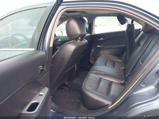 Ford Fusion Sel Image 8