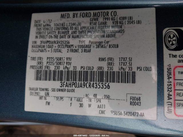 Ford Fusion Sel Image 2