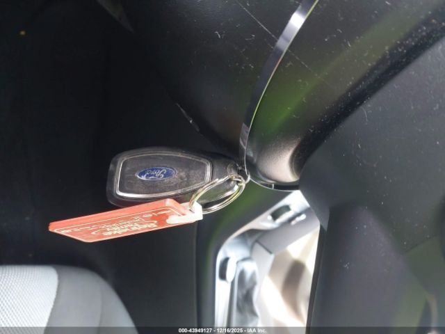 Ford Focus St Image 6