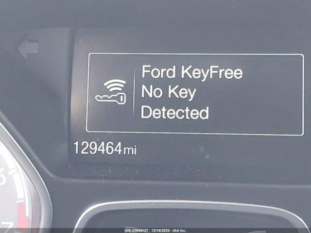 Ford Focus St Image 10