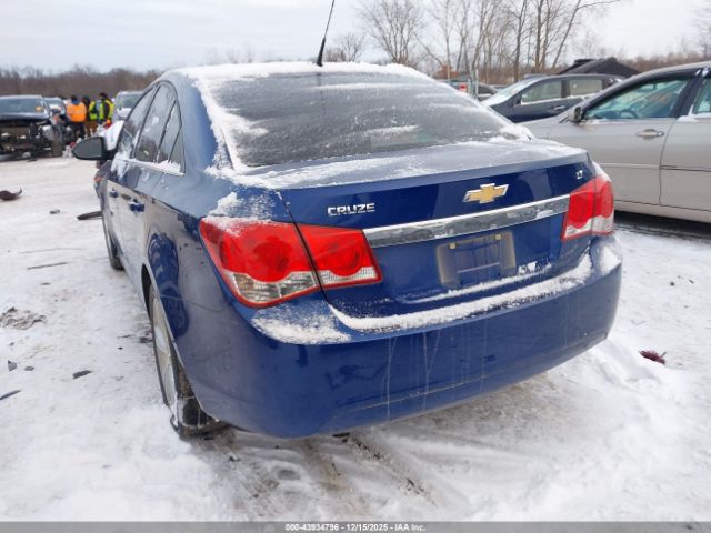 Chevrolet Cruze 2lt Image 2