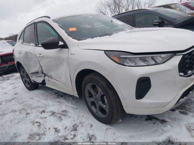 Ford Escape St-line Image 7