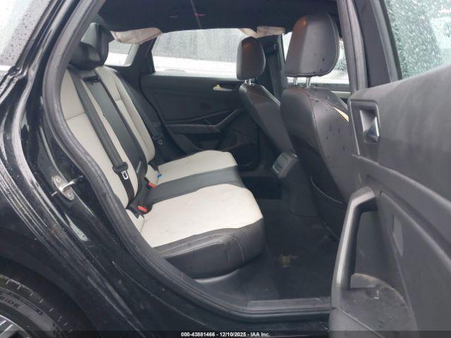 Volkswagen Jetta Image 9