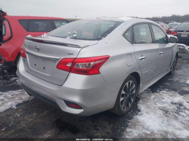 Nissan Sentra Sr Image 8