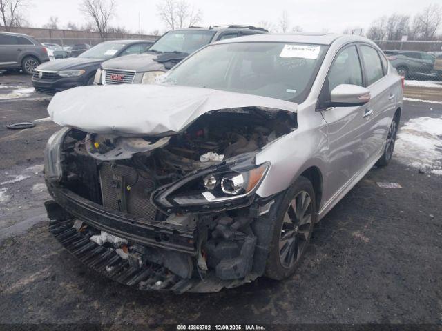 Nissan Sentra Sr Image 11