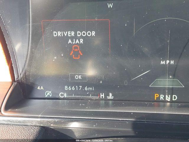 Lincoln Navigator Reserve Image 14