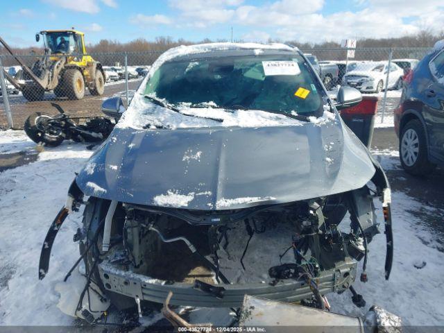 Buick Encore GX Preferred Fwd Image 13