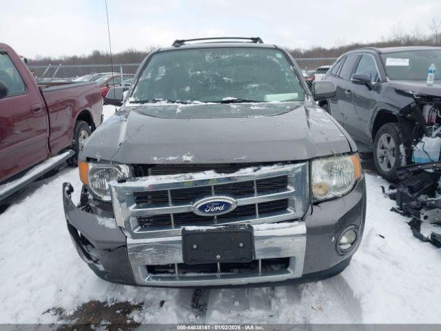 Ford Escape Limited Image 11