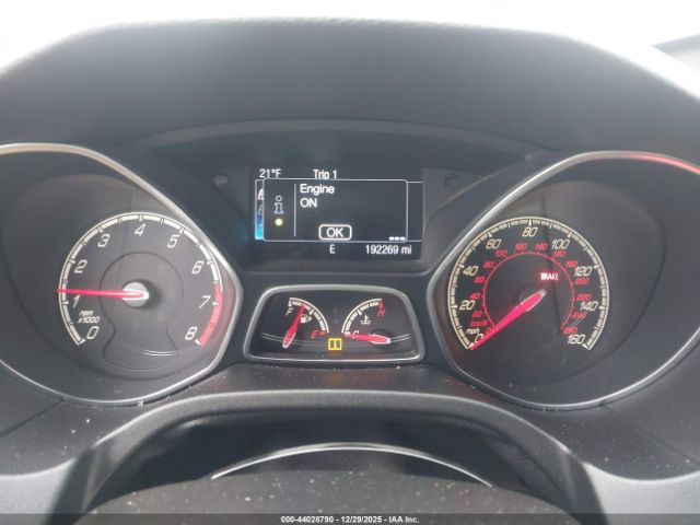 Ford Focus St Image 10