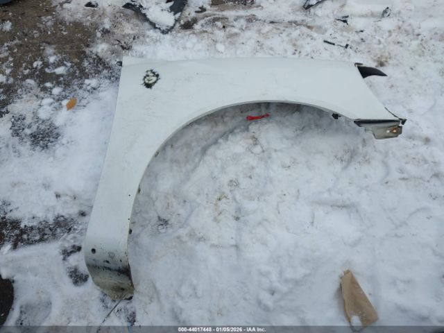 Nissan Titan Xe Image 7