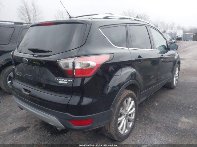 Ford Escape Titanium Image 2