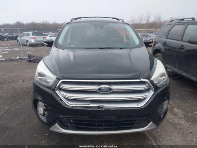 Ford Escape Titanium Image 11