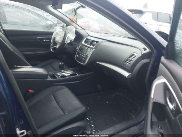 Nissan Altima 2.5 Sr Image 2