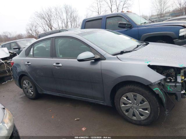 Kia Rio S Image 17