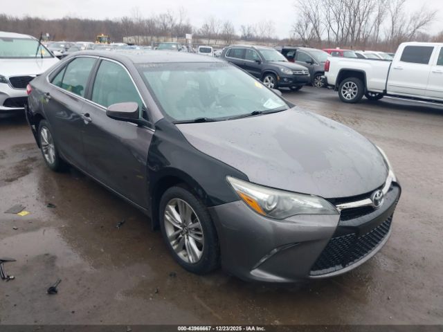 Toyota Camry Se Image 1