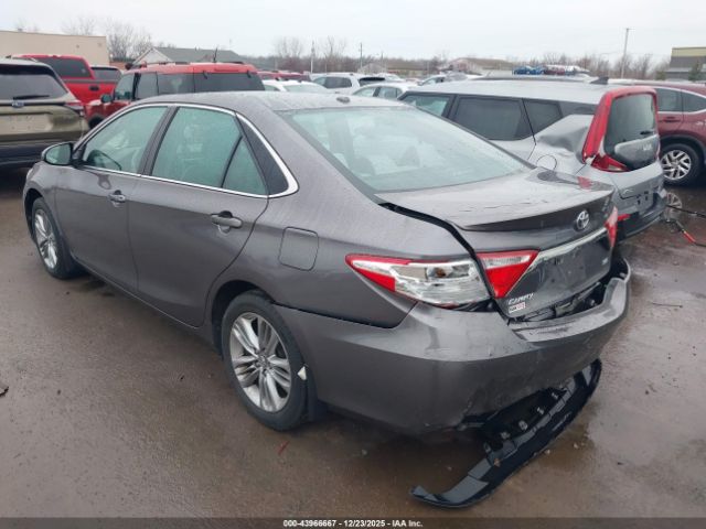 Toyota Camry Se Image 14