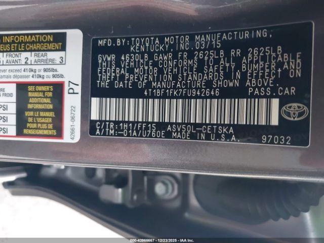 Toyota Camry Se Image 3