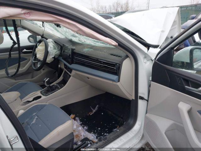 Volkswagen Jetta 1.5t Se Image 2