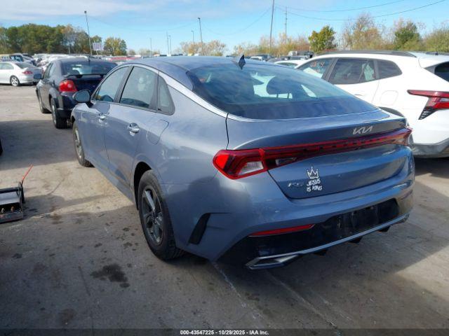 Kia K5 Lxs Image 3