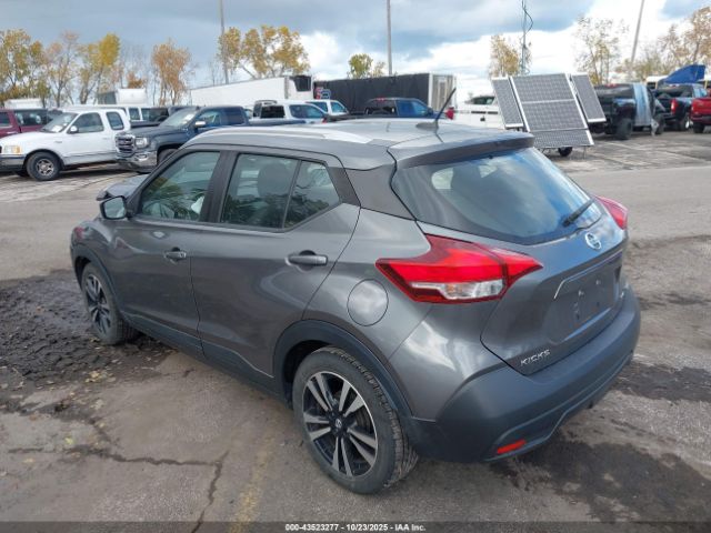 Nissan Kicks Sv Image 3